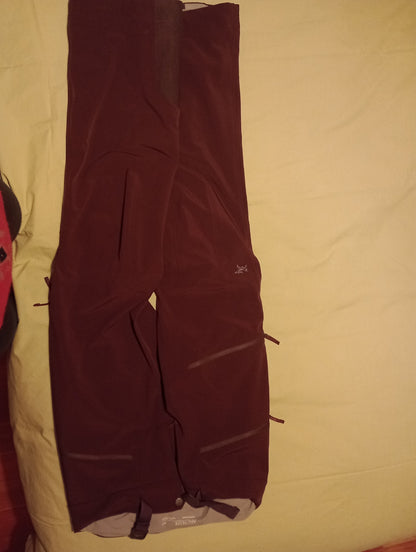 pantalone Arc'terix Goretex sci/ scialp tg S/M donna usati poco