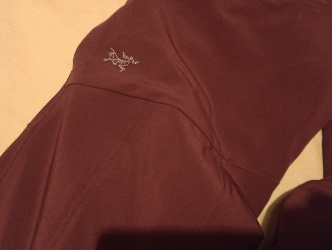 pantalone Arc'terix Goretex sci/ scialp tg S/M donna usati poco