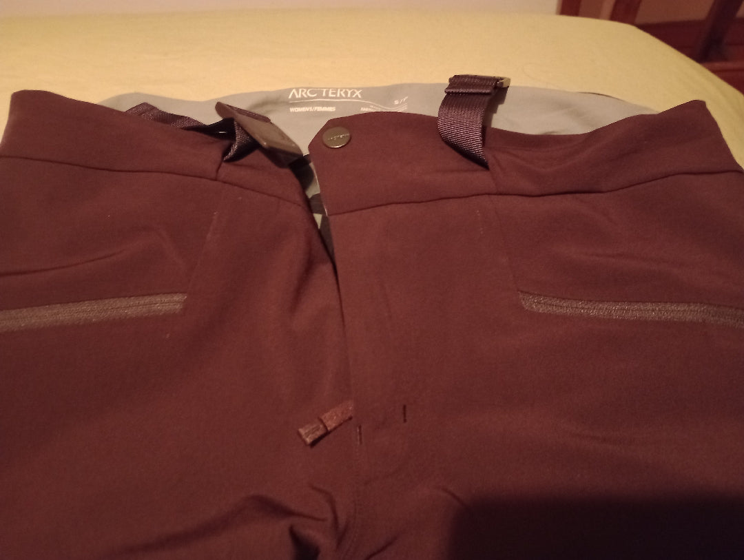 pantalone Arc'terix Goretex sci/ scialp tg S/M donna usati poco