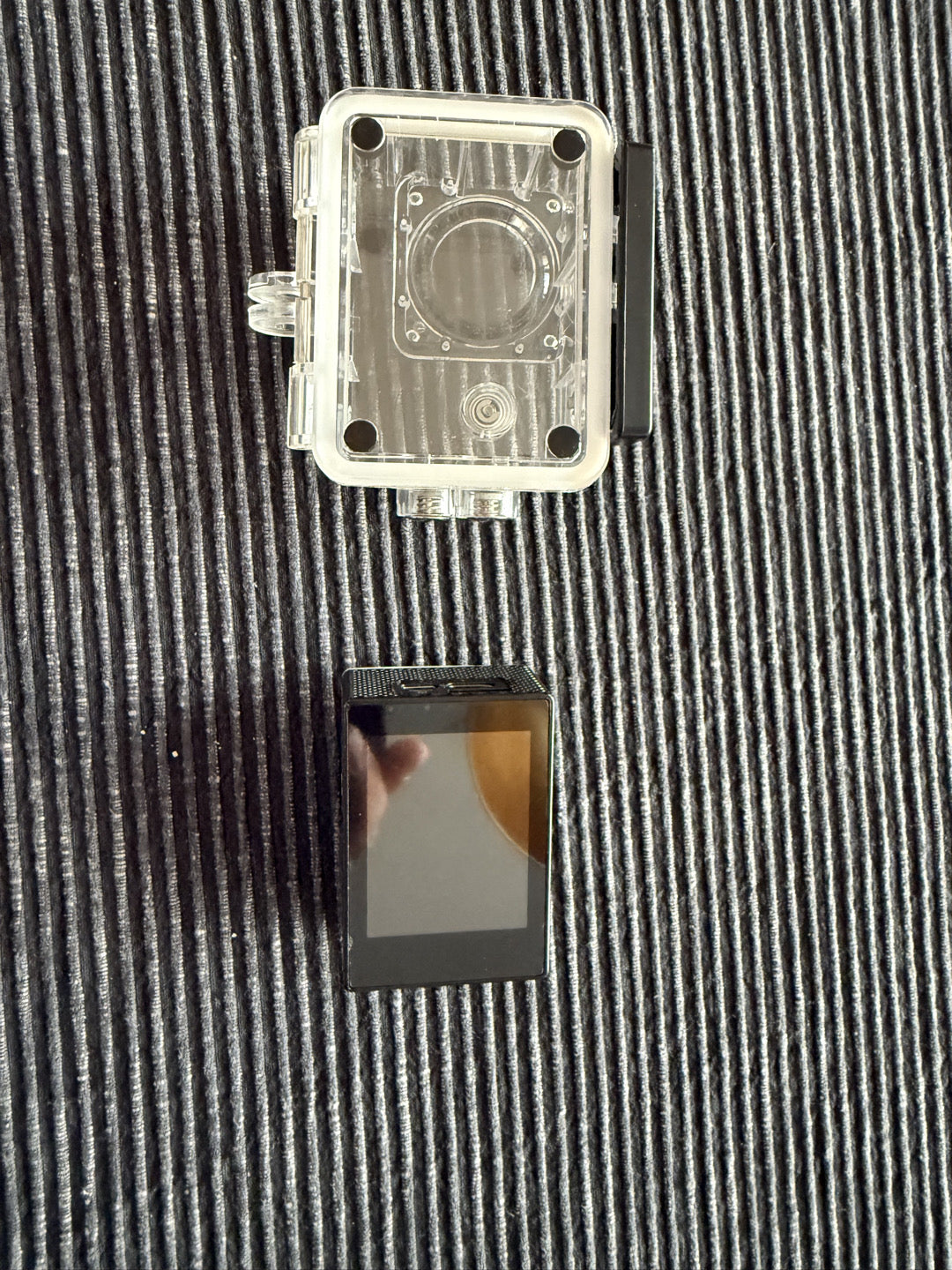 Action cam Nilox + kit supporti usata