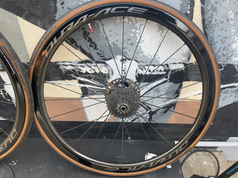 Shimano 40 Dura-ace 2020 tg 28 pollici USATA