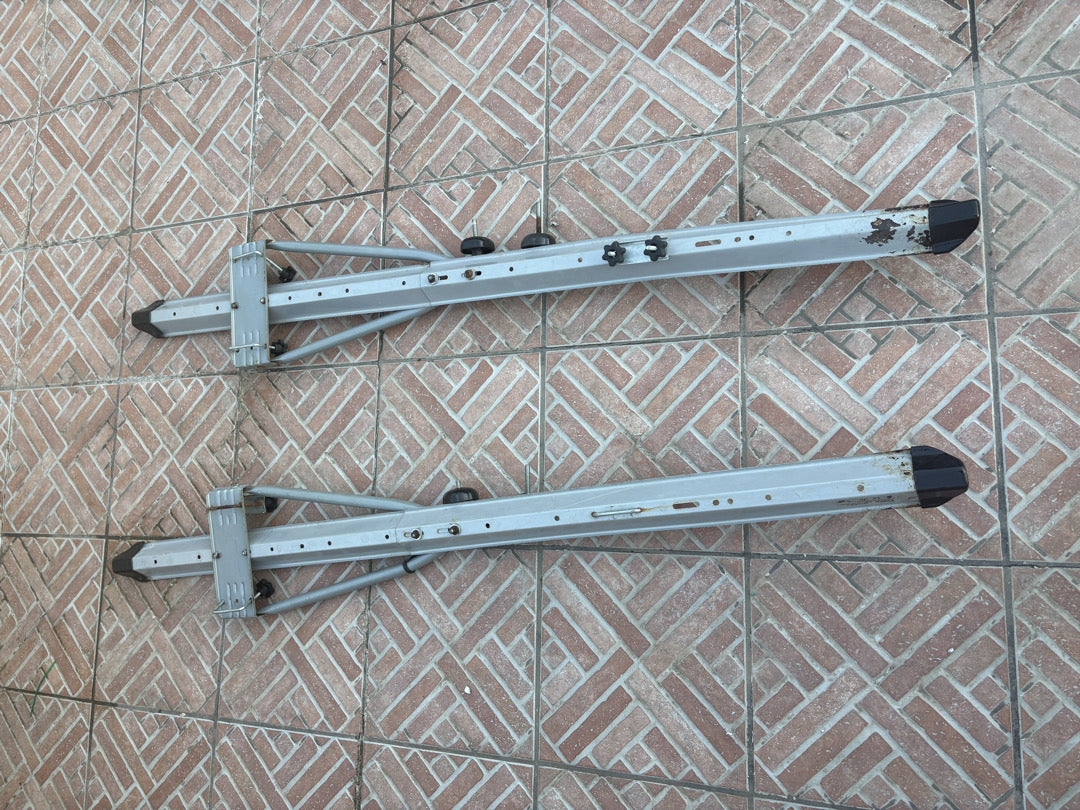 Porta bici da tetto in acciaio