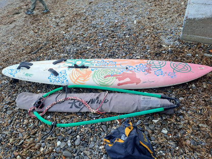 set tavola + boma + vele windsurf usato