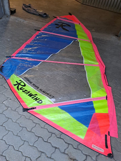 set tavola + boma + vele windsurf usato
