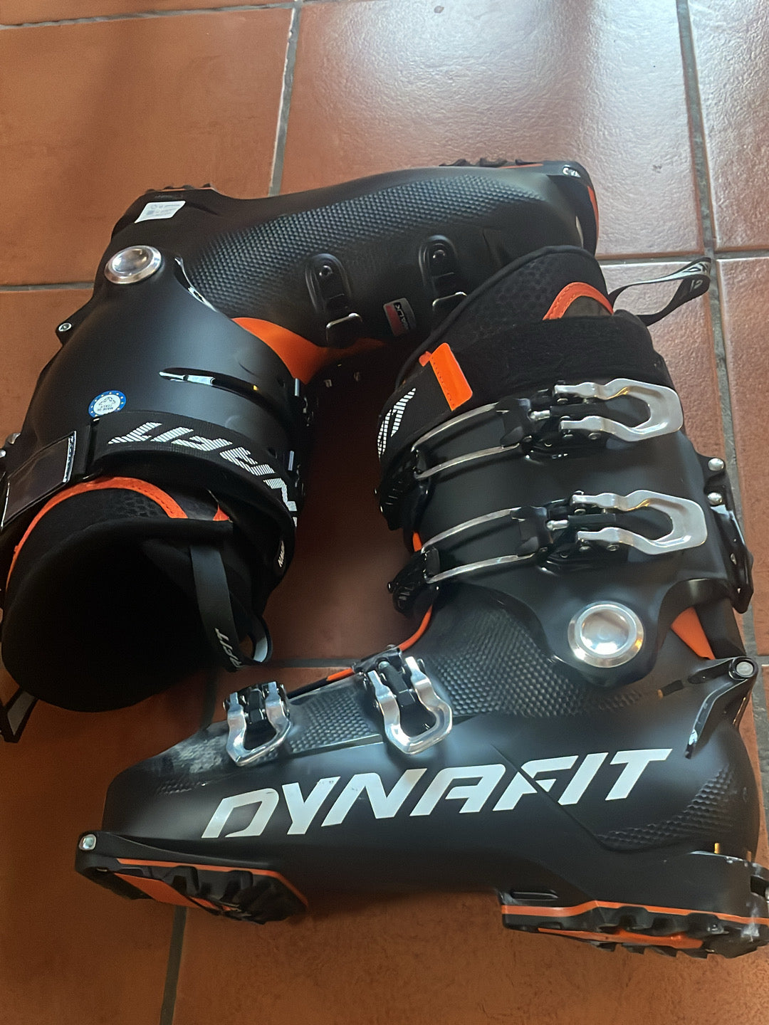 scarpone sci/freeride dynafit 45-45.5 Usati