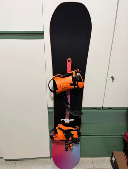 Snowboard Nitro prime chroma camber out 155 cm + attacchi usato