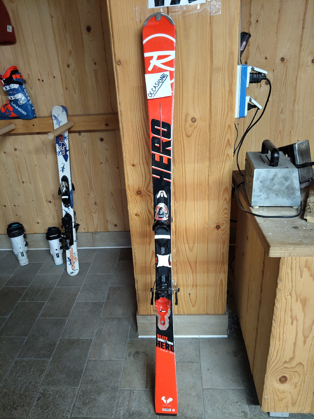Sci Rossignol hero ST 165cm usato
