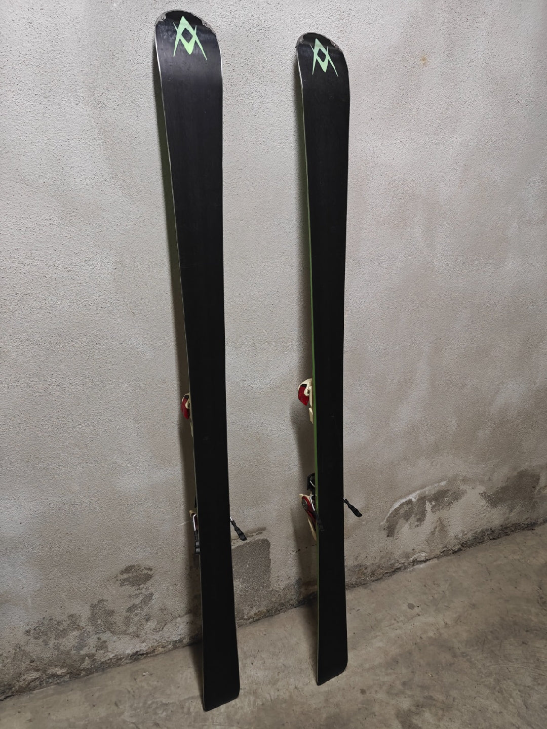 Sci Völkl RTM 84 All Mountain + attacchi Usati