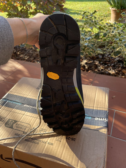 Scarponcini Asolo da trekking/hiking usati donna