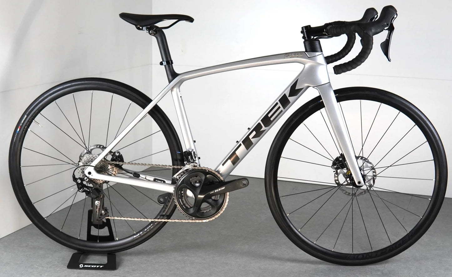 Trek Emonda SL 5 tg 52 2022 usata