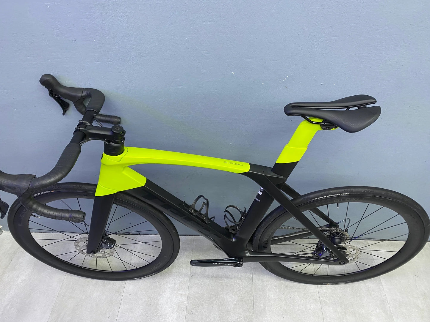 Trek Madone SL 6 Tg 56 2021 usata