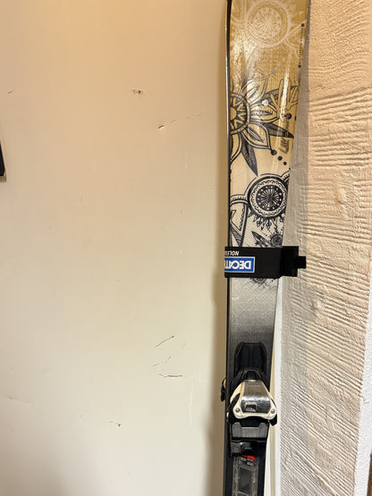 sci donna All Mountain 149 cm usati