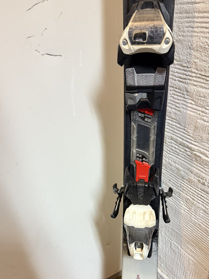 sci donna All Mountain 149 cm usati