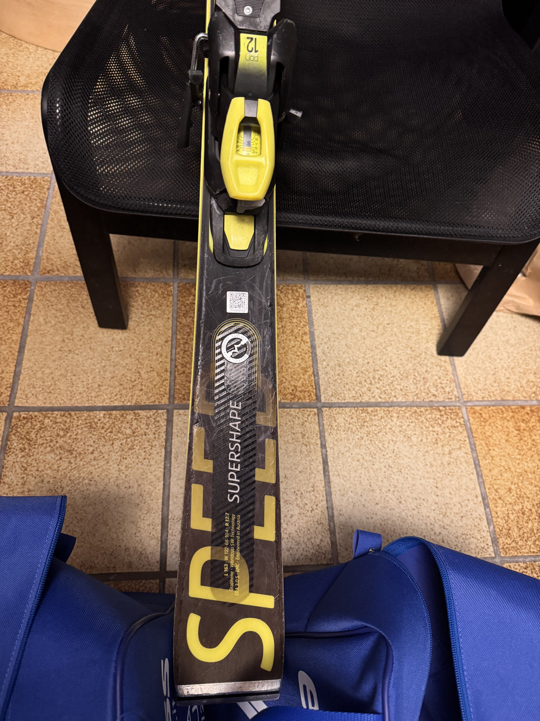 Head supershape eSpeed 163cm 2024 usati