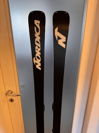 170cm Sci Nordica Dobermann Multigara DC  r15 usati