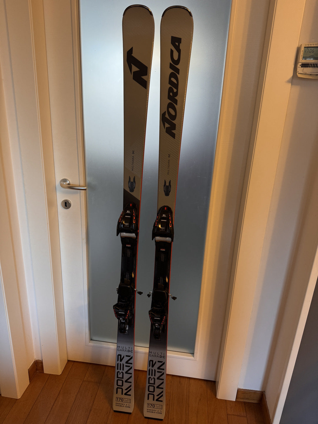 170cm Sci Nordica Dobermann Multigara DC  r15 usati