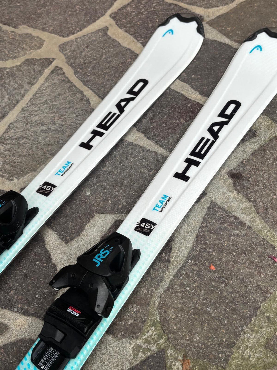 sci Head Supershape 127cm r8 usati