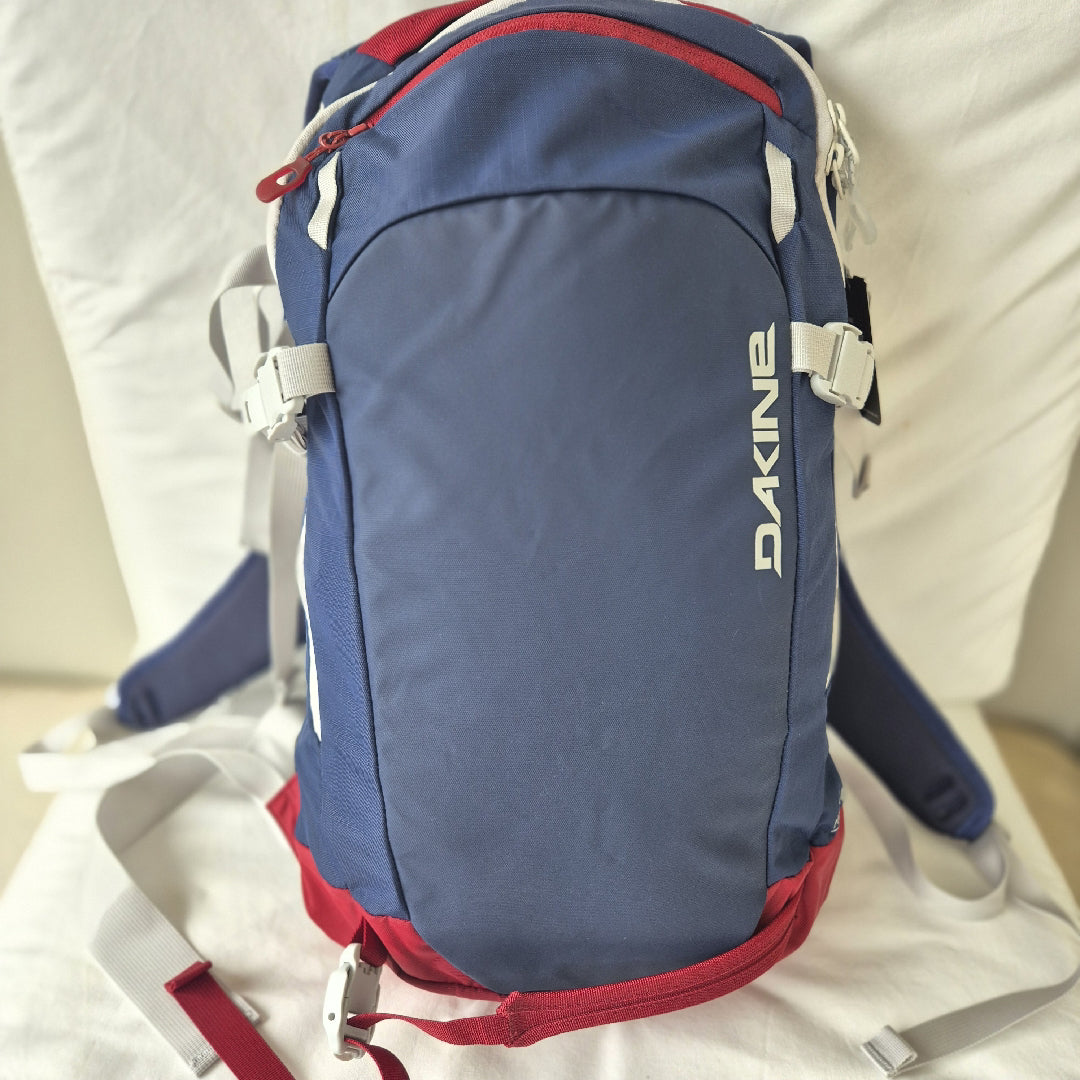 zaino Dakine modello Poacher 14 litri nuovo