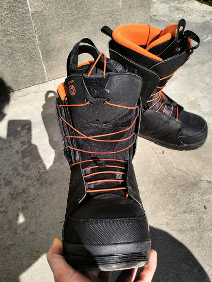 scarponi snowboard taglia 42 2/3 Usati