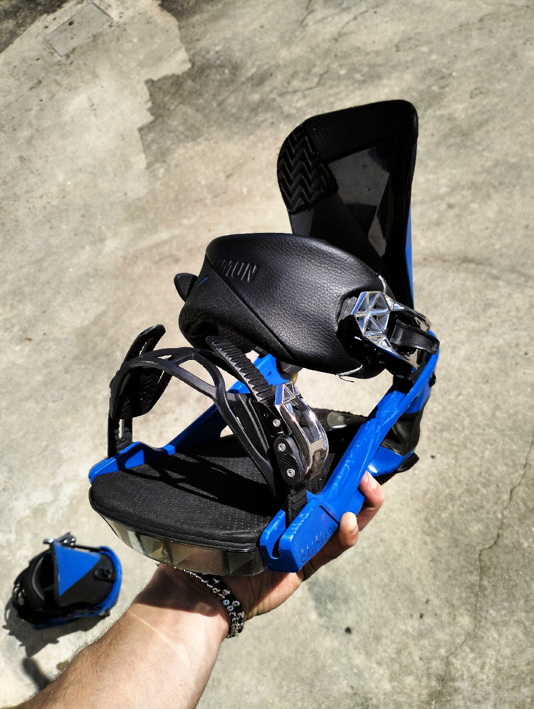 attacchi da snowboard taglia medium Usati