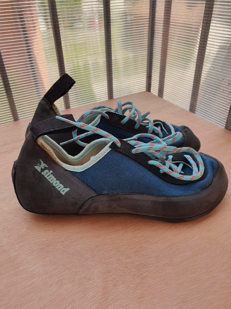 Scarpette da arrampicata da donna tg. 39 Simond usate