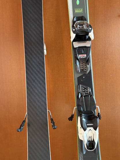 147cm SCI NUOVI VÖLKL RTM 76 mai usati