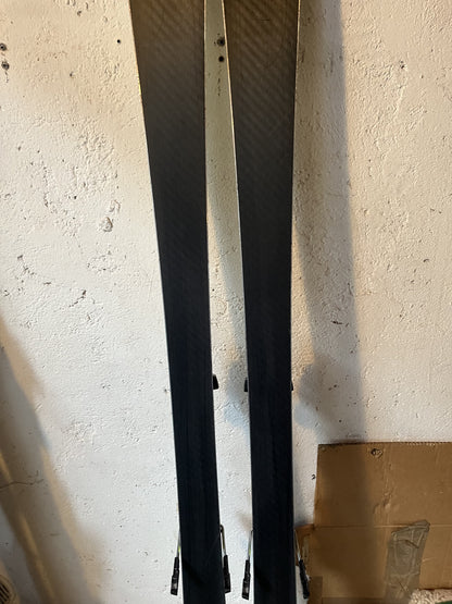 Sci HEAD Supershape I.Magnum 163 cm usato