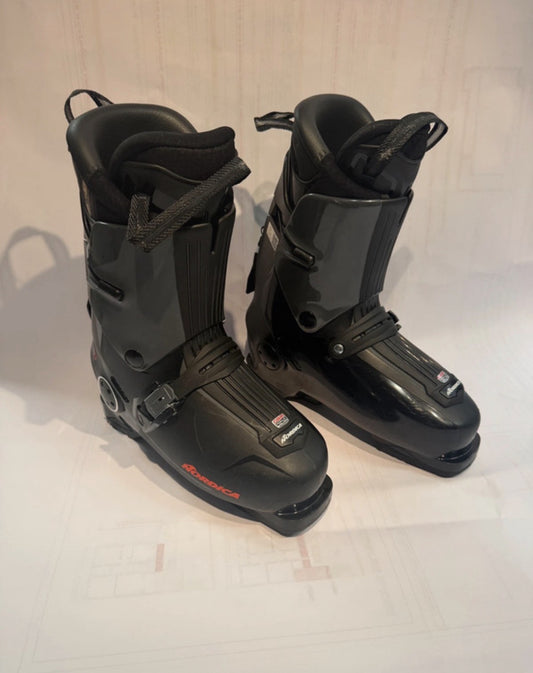 Scarponi sci Nordica HF 110 (GW) tg 25/25.5 usati