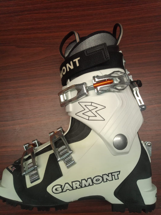 Scarponi donna sci alpinismo Garmont Helix tg 23 NUOVO