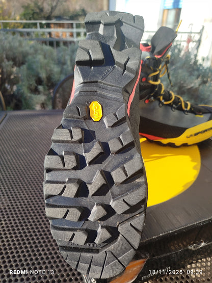 Scarponi La Sportiva Aequilibrium LT GTX tg. 45 usati