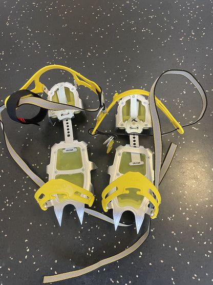 Alpinist Alu Walk Salewa Ramponi taglia unica usati