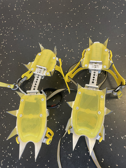 Alpinist Alu Walk Salewa Ramponi taglia unica usati