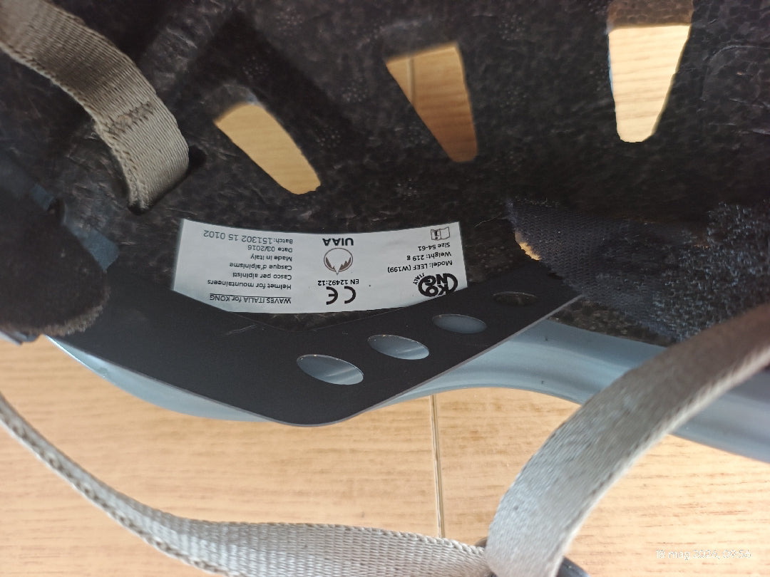 Casco sci alpinismo misura 54-61cm usato