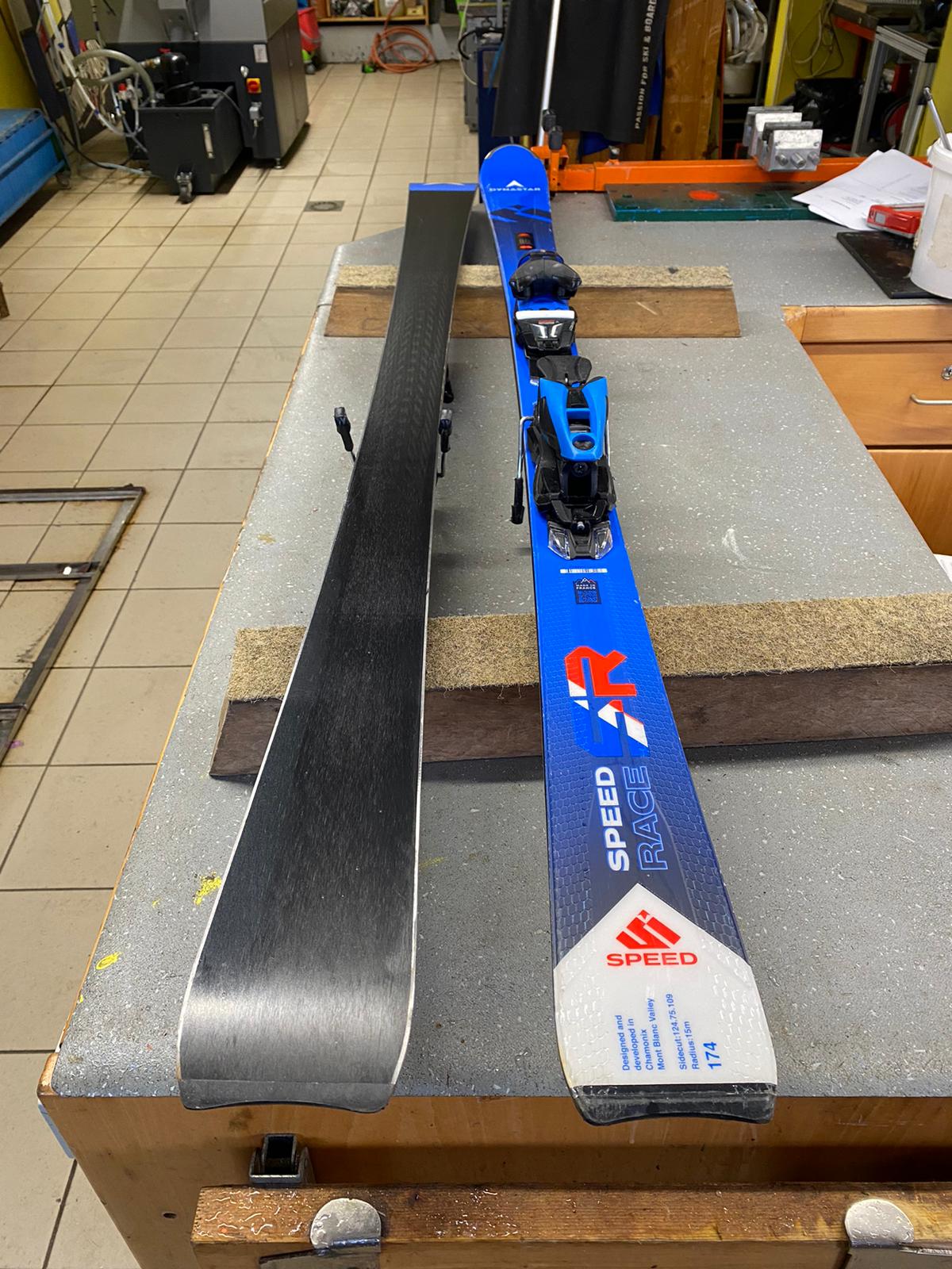 174cm Dynastar Speed Race r12 2025 usato seminuovo