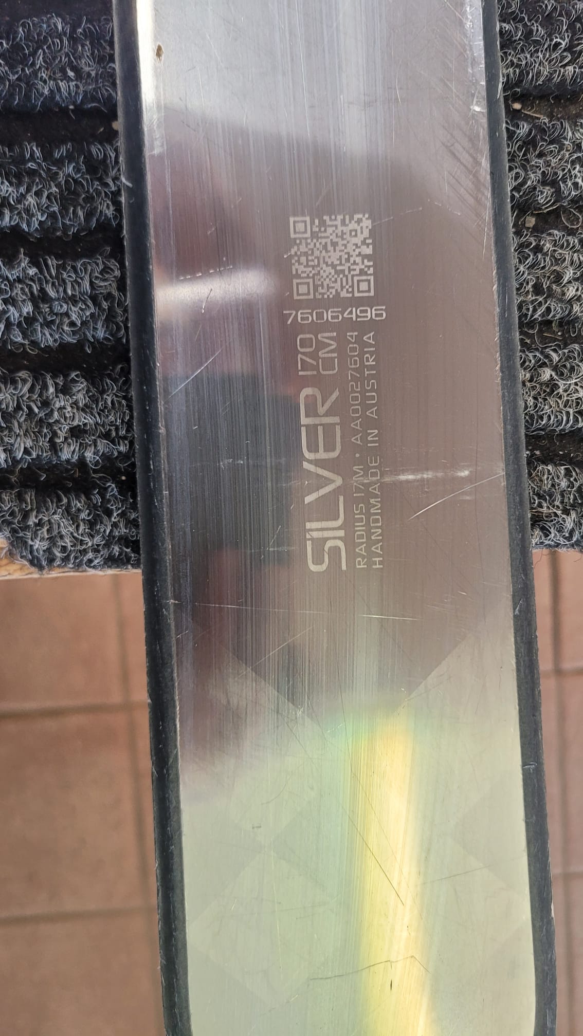 Volant Silver 170cm r17 usato