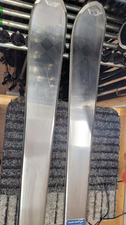 Volant Silver 170cm r17 usato