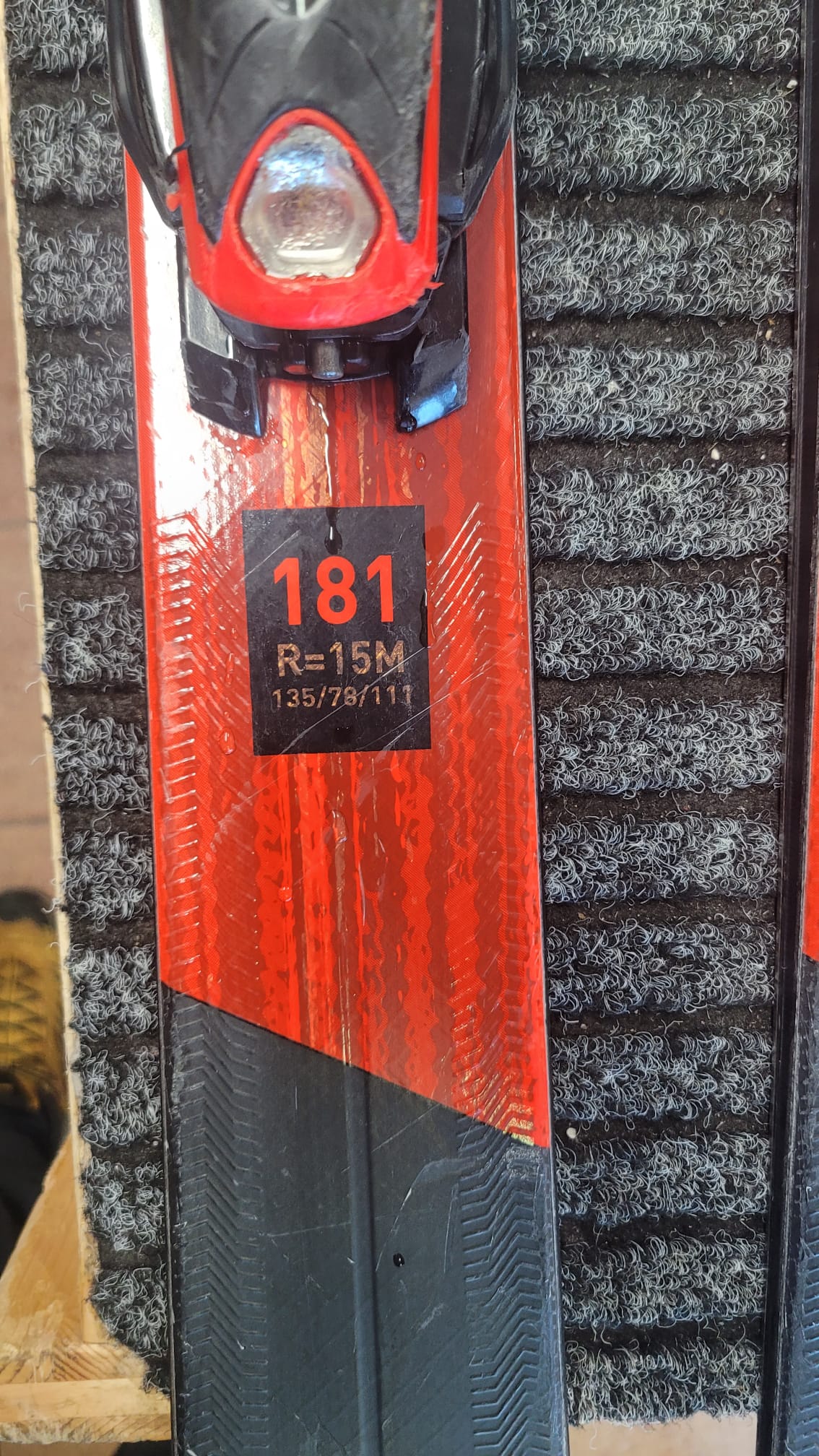 181cm Rossignol Forza 70 V-TI Konect r15 2025 usato