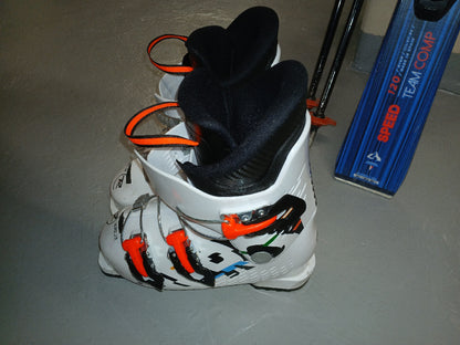 sci Dynastar gara junior 120 cm + scarponi tg. 21.5 usati