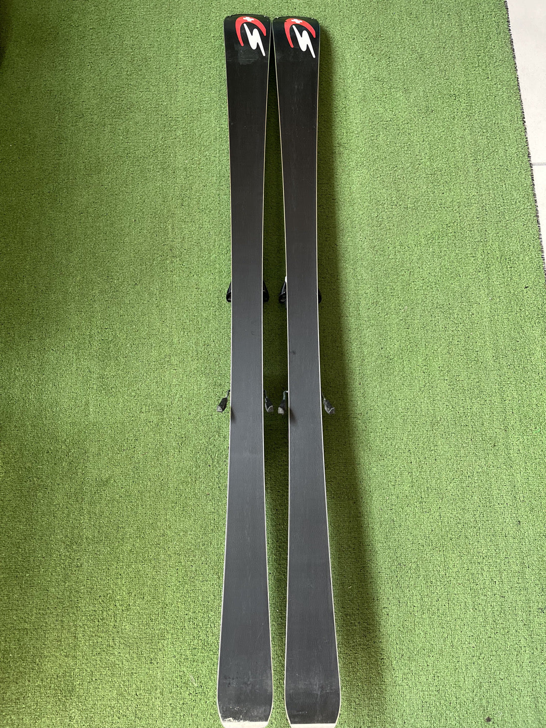 Sci Stockli Laser SL 160 cm r 12.7 usati