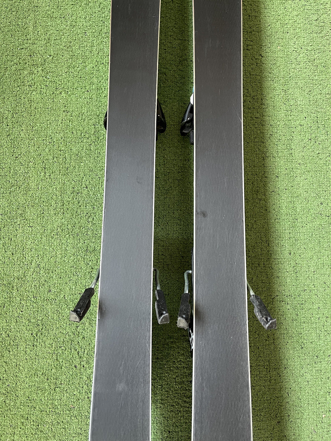 Sci Stockli Laser SL 160 cm r 12.7 usati