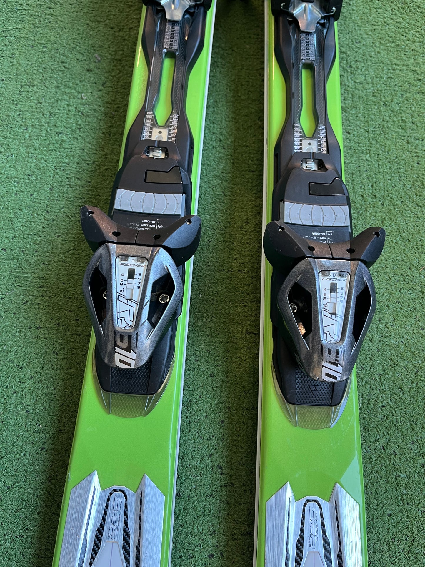 165cm Fischer Progressor 700s + RS10 usato
