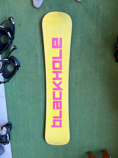 Snowboard Blackhole Ignition 159 + attacchi blackhole usato