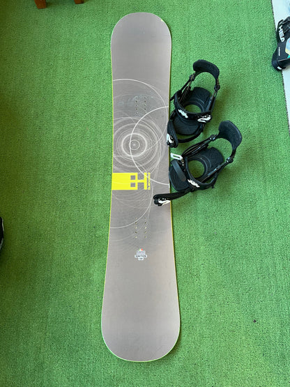 Snowboard Blackhole Ignition 159 + attacchi blackhole usato