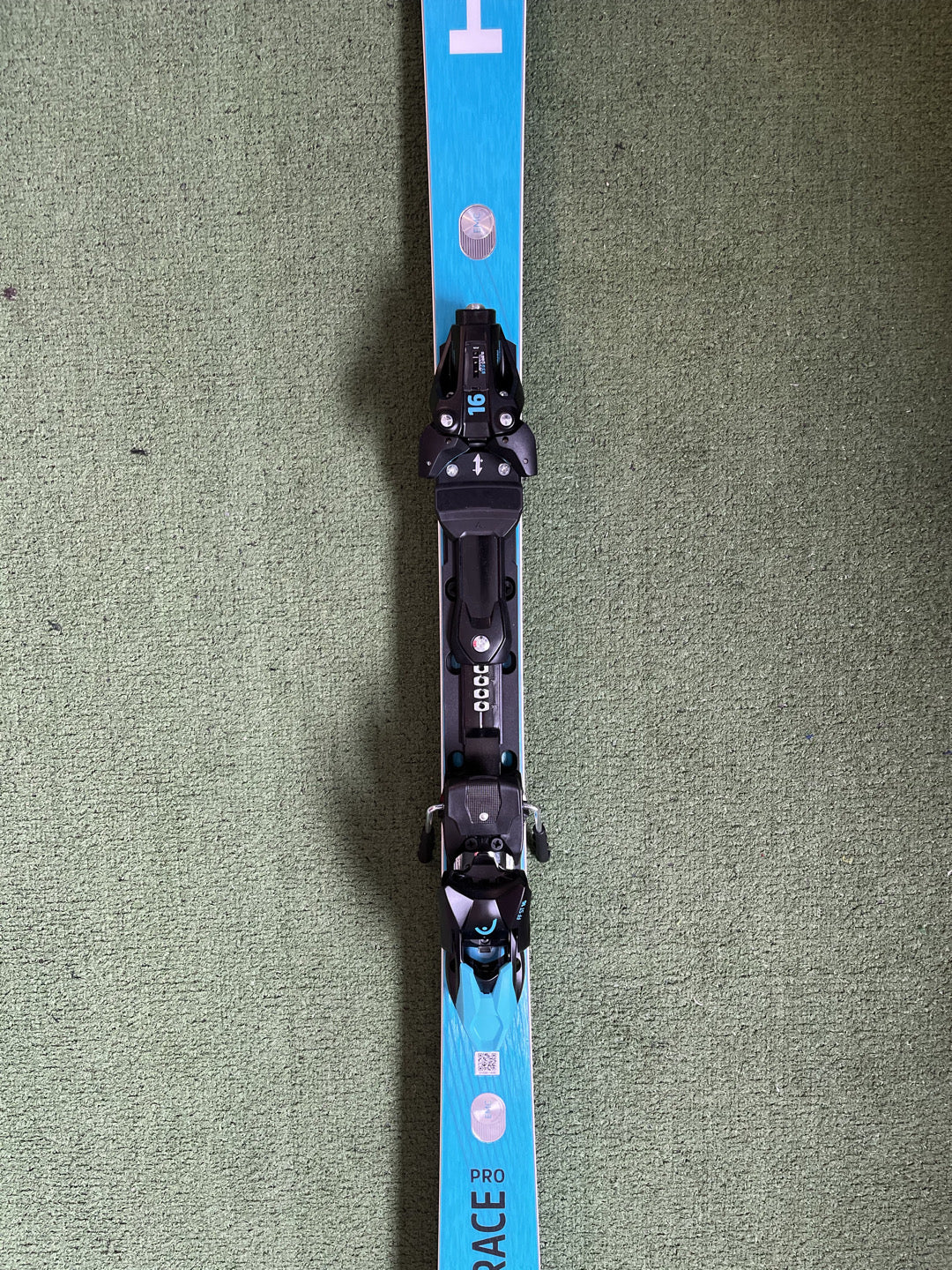 Sci Head eRace Pro 175cm raggio 15.8m nuovi