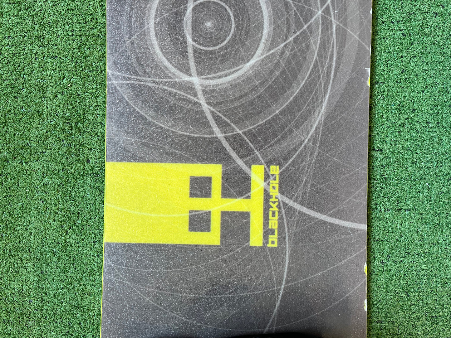 Snowboard Blackhole Ignition 153 + attacchi blackhole usato
