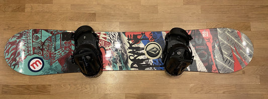 Tavola da snowboard Drake Regent 159 wide usata