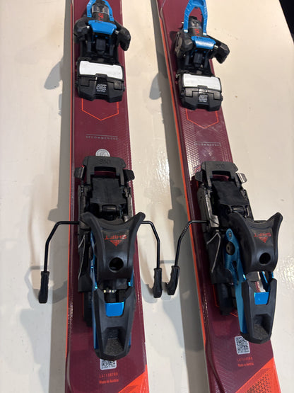 kilt sci  Salomón alpinismo  (sci attacchi pelli)