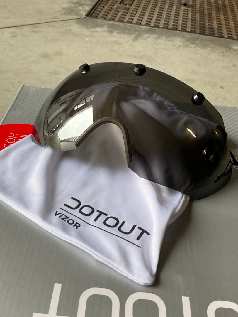 Casco Dotout NUOVO tg. XS/M con Visor Dotout