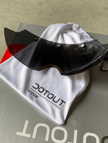 Casco Dotout NUOVO tg. XS/M con Visor Dotout