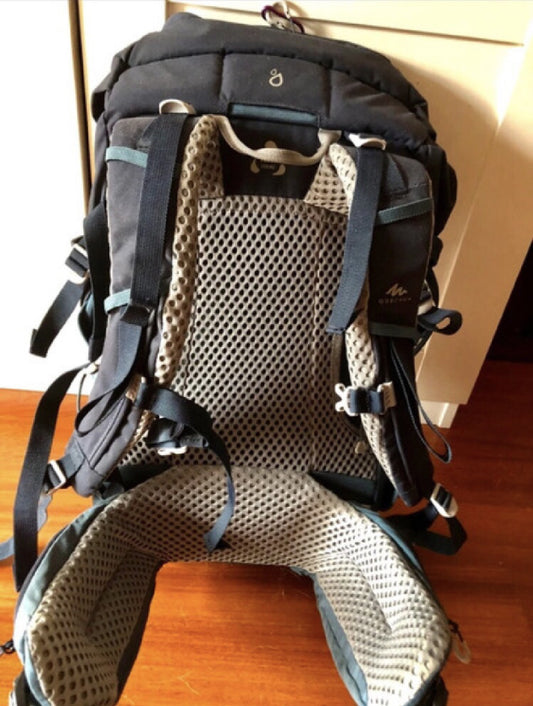 zaino da teekking 30 L usato in ottime condizioni